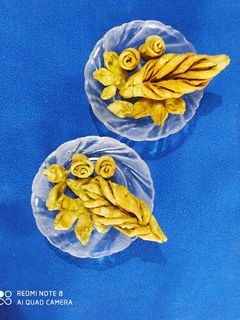 पालक मठरी (Palak Mathari Chaat Recipe In Hindi) रेसिपी मुख्य फोटो
