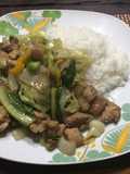 Chop suey puerco y pollo
