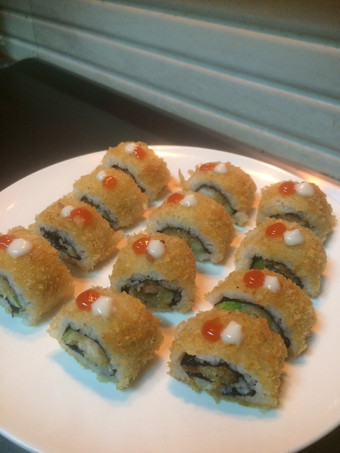 Bagaimana Menyiapkan Deep Fried Sushi Roll (home made) yang Lezat