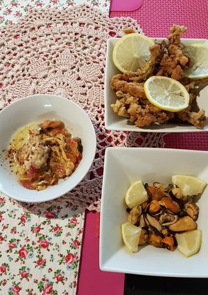Una foto de ¡Menú de mar para dos! machas+cornalitos+mejillones