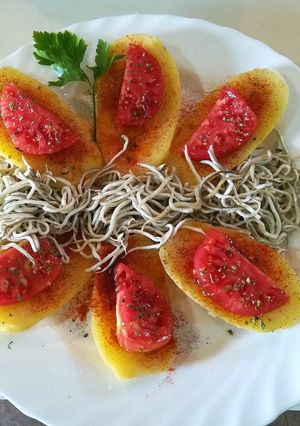 Una foto de Patatas con gulas