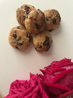 Una foto de Galletas increíbles, de huevo cocido y chocolate