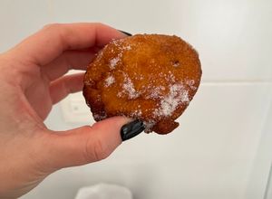 Una foto de Buñuelos de Banana 🍌