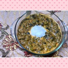 A picture of Methi malai matar.