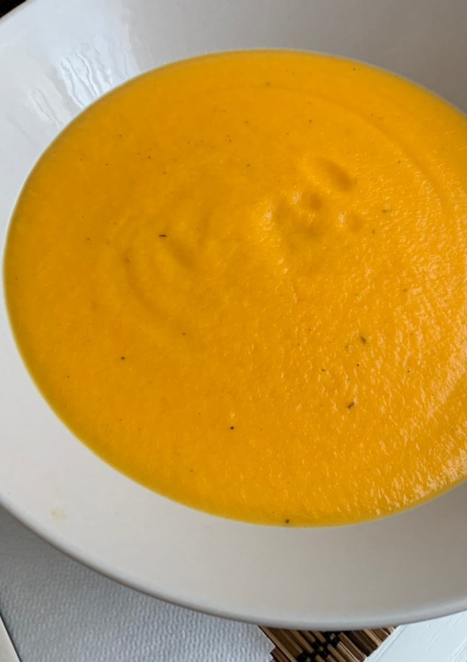 Una foto de Crema de zanahoria y patata