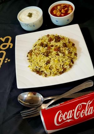 عکسی از دستور عدس پلو با کشمش و گوشت چرخ کرده