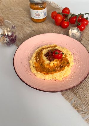 Une photo de Polenta au pesto Rosso