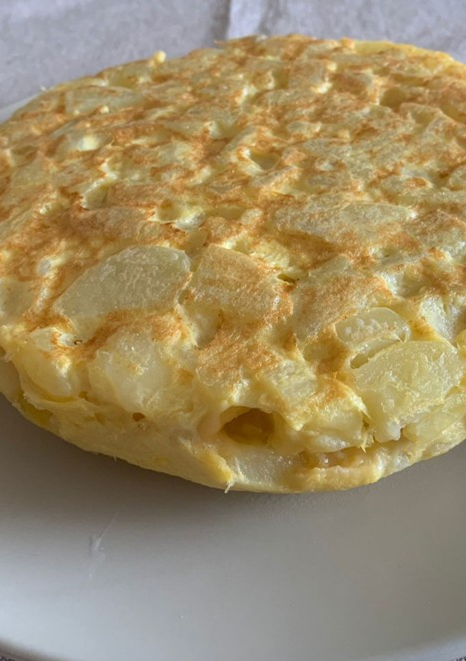 Una foto de Tortilla con patatas hechas en el microondas