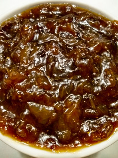 A picture of Whiskey Maple Onion Jam.