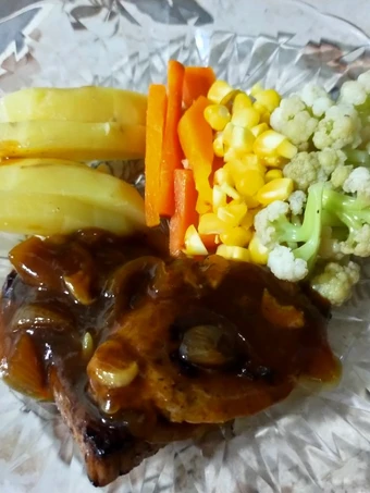 Langkah Mudah untuk Menyiapkan Resep Beef steak teflon simple yang Sempurna Anti Ribet, Bikin Ngiler