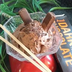 A picture of Eggless Choco Mousse.