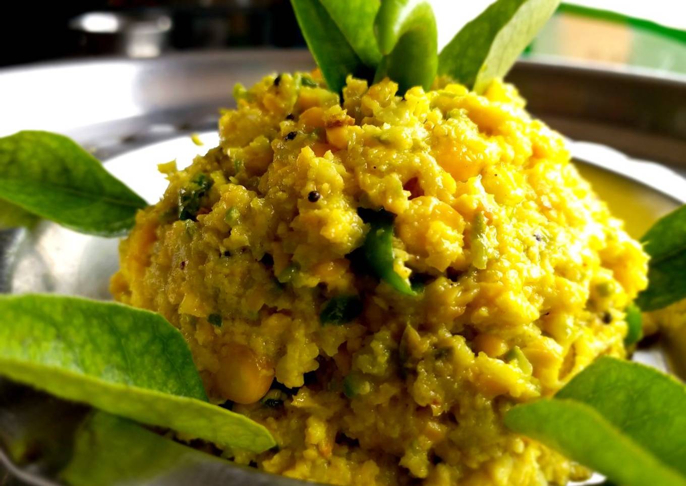 Raw mango chana dal (Kairi ki dal)