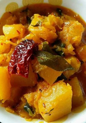 A picture of Sweet Pumpkin Curry.