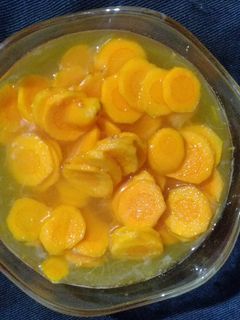 લીલી હળદર નું અથાણું (Lili Haldar Athanu Recipe In Gujarati) રેસીપી મુખ્ય ફોટો