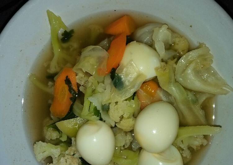 Sayur SOP telor puyuh