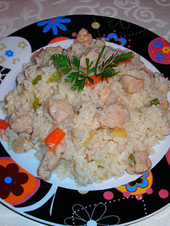 Una foto de Arroz con dados de soja texturizada veggie
