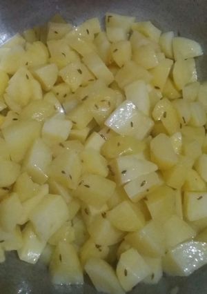 A picture of Jeera Aloo.