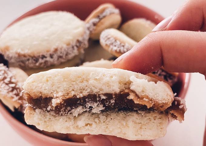 Alfajores de maicena veganos Receta de Agus Pascual- Cookpad