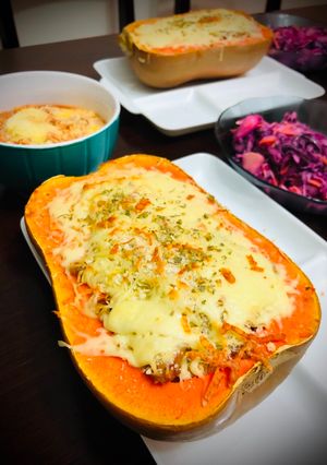Una foto de Butternut rellena Gratín 🇺🇾🇯🇵バターナッツかぼちゃのグラタン