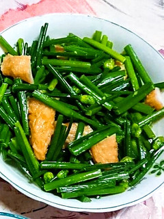 韭菜花炒甜不辣 的食譜成品照片