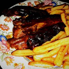 Tex's Ribs in BBQ Gravy 🐷 A picture of Tex's Ribs in BBQ Gravy 🐷.
