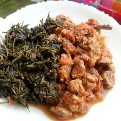 A picture of Wet fry beef & Chinsaga (African Spider plant).