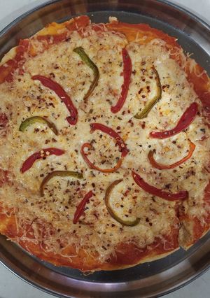 A picture of Cheese Burst Pizza.