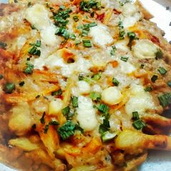 A picture of Pizza Fries.