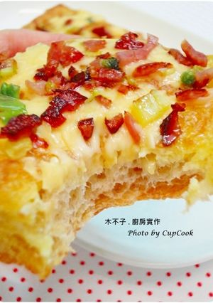 10分鐘平底鍋火腿起司烤匹薩__法國麵包變身 的食譜成品照片