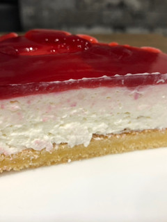 Málna zselés túrós mascarpone torta recept fotója