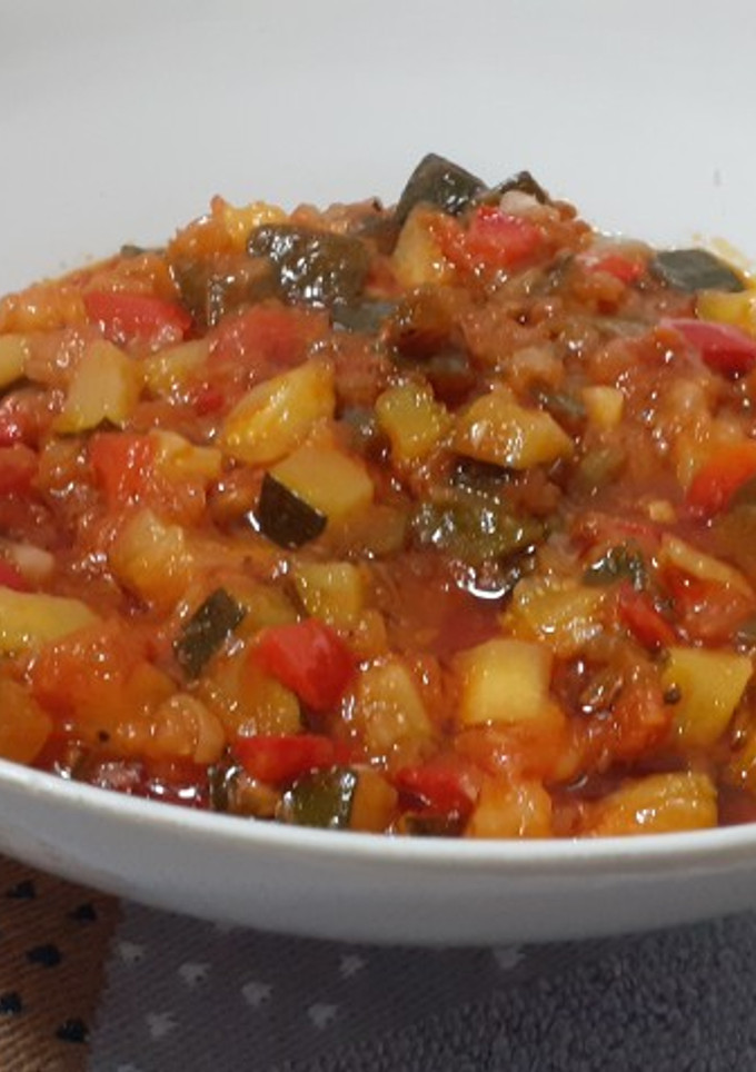 Una foto de Pisto casero!!🥒🌶🧄🧅🍅