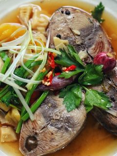 Hình của món CƠM NHÀ | CÁ NGỪ KHO THƠM & MĂNG TRE.