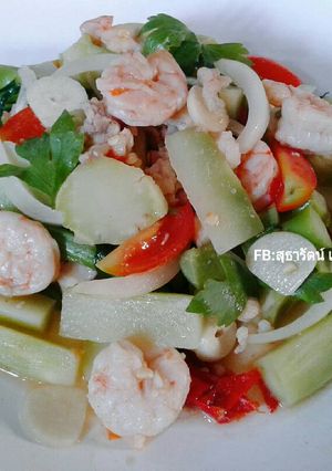 รูปของ ยำก้านบล็อคโคลี่กุ้งสด