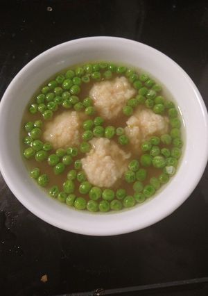 A picture of Shrimp Ball Soup.