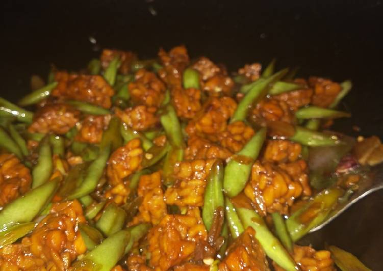 Tumis buncis tempe pedas manis