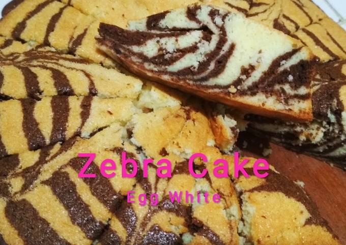 Zebra Egg-White Cake