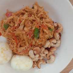 รูปของ Ayam suwir