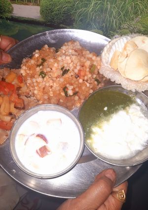 फलाहारी थाली रेसिपी मुख्य फोटो