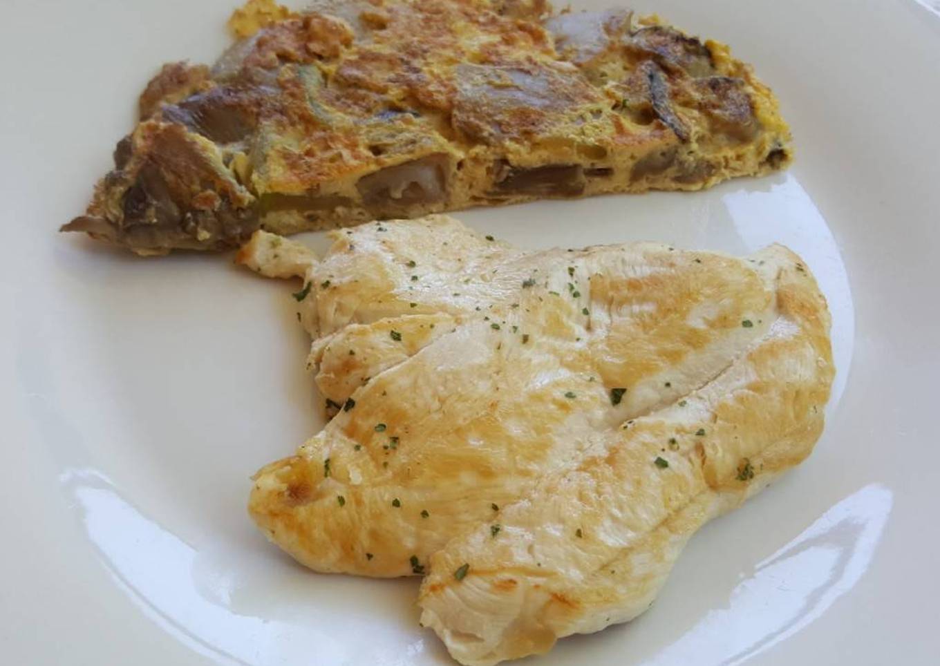 Tortilla francesa con pechuga