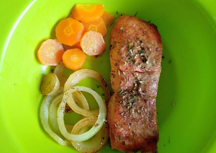 Salmon grill with oregano & parsley