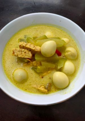 Foto resep Telur puyuh kuah kuning (labu n tempe)