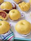 Bakpao labu kuning isi kacang tanah
