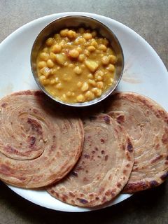 আটার লাচ্ছা পরোটা (aatar laccha parota recipe in Bengali) রেসিপির প্রধান ছবি