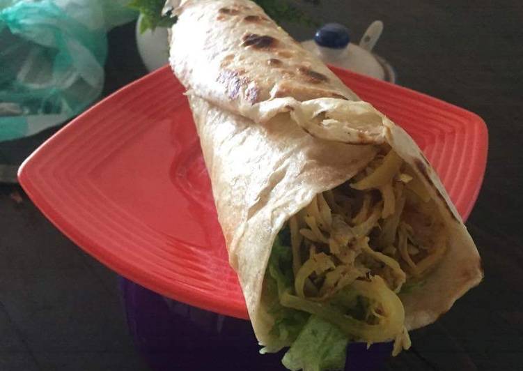 Burrito de pollo al curry