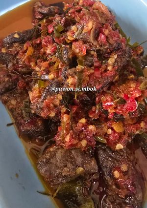 Foto resep Paru Mercon wangi daun jeruk ala @pawon.si.mbok