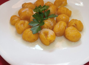 Una foto de Ñoquis de cáscara de calabaza (sin gluten, sin huevo)