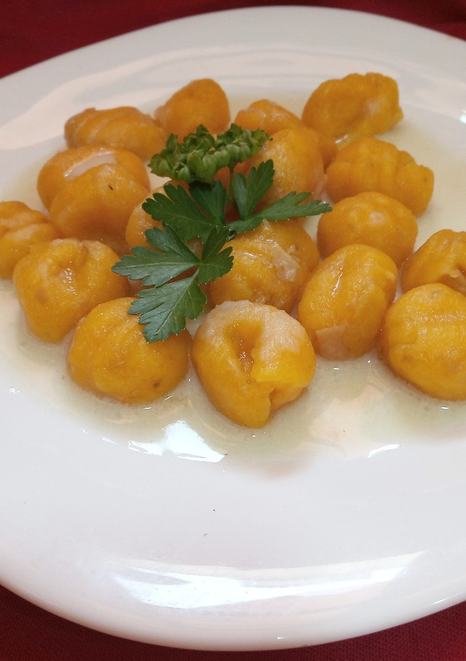 Una foto de Ñoquis de cáscara de calabaza (sin gluten, sin huevo)
