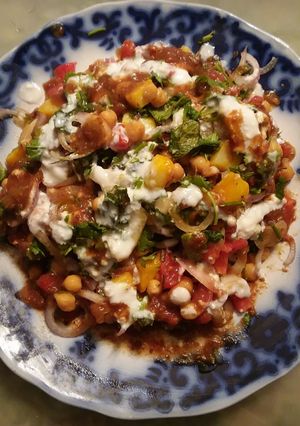 A picture of Dahi wali chana chat #ramadan challenge 1st: 6 to 12  may.