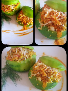 Una foto de Zapallitos tronco, rellenos de quinoa/cúrcuma. #delantaldorado