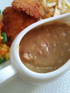 Foto resep Brown Onion Gravy (saus steak)